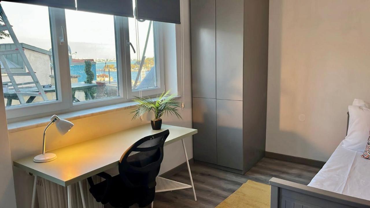 Daire Marvelous Flat With Jacuzzi Near Galata Tower *